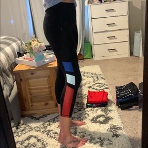 Black Gap Fit Capri Leggings